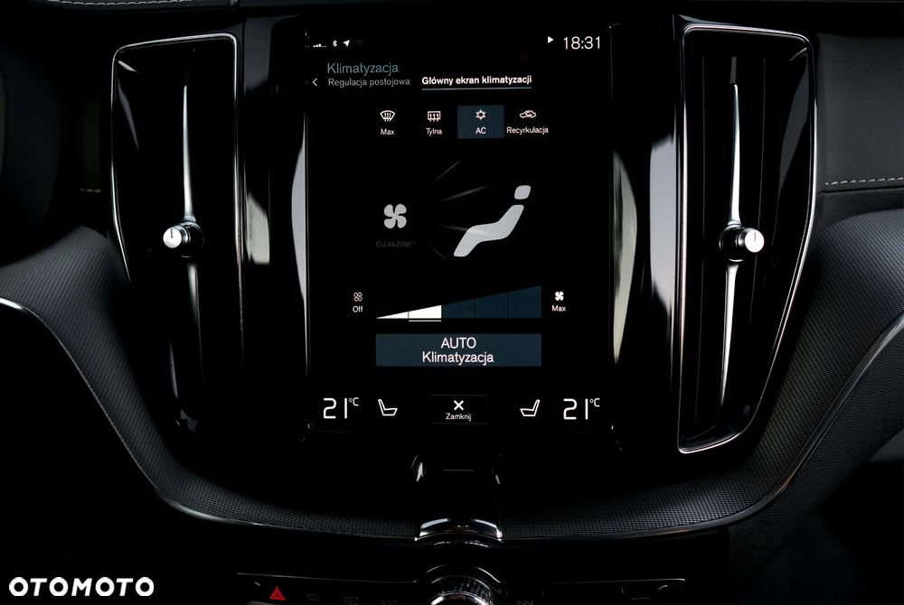 Volvo XC 60 - 36