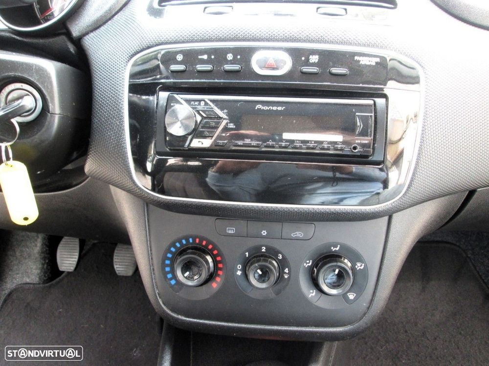 Fiat Punto 1.3 M-jet - 12