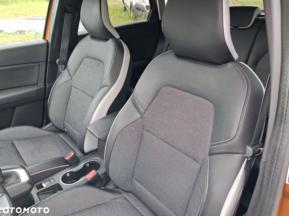 Renault Captur TCe 100 INTENS - 13