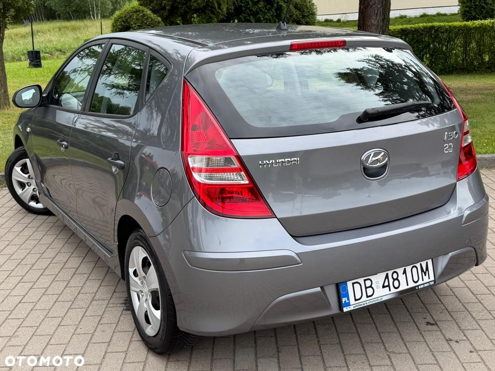 Hyundai i30 1.4 FIFA WM Edition - 23