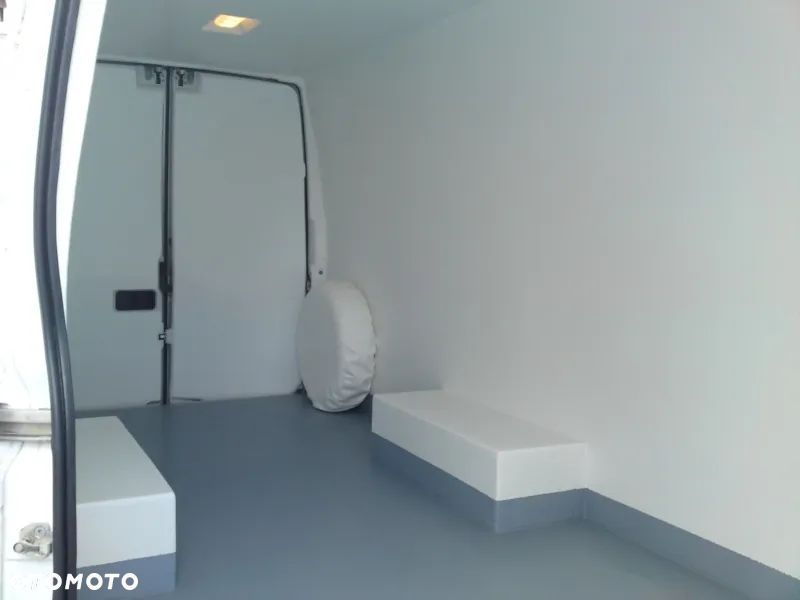 Iveco Daily 35S18HA8 3,0L L4H2 Izotermiczny - 6