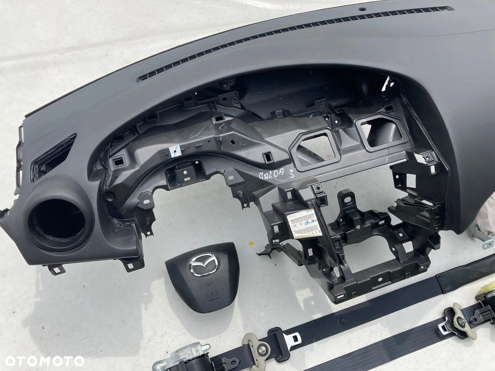 MAZDA 3 III BL DESKA KONSOLA KOKPIT PULPIT PÓŁKA PARAPET PODUSZKI POWIETRZNE KIEROWCY PASAŻERA AIRBAG PASY PAS  od RĘKI NA MAGAZYNIE   Raz2 !!! - 4