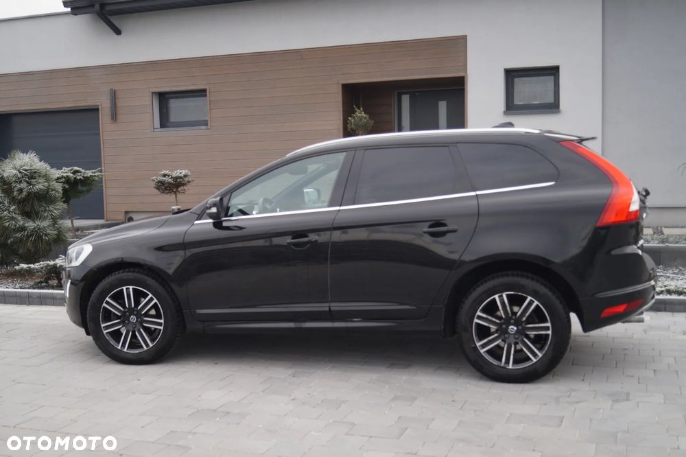 Volvo XC 60 D3 Drive-E Momentum - 3