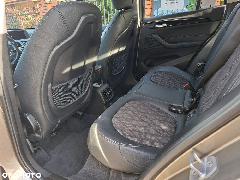 BMW X1 - 13