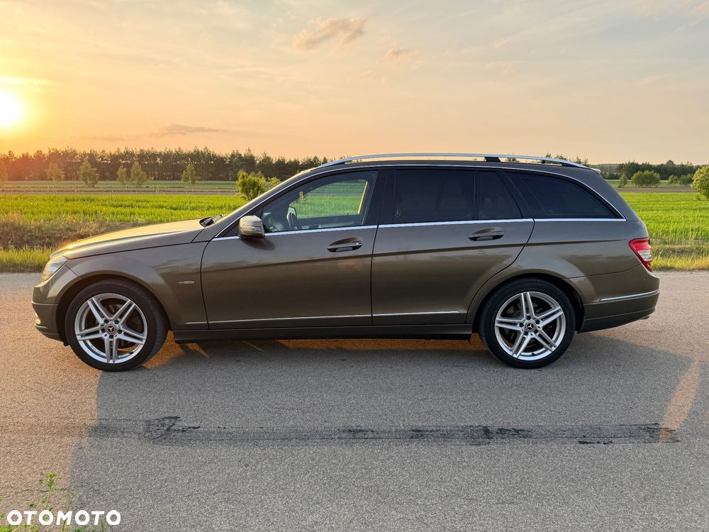 Mercedes-Benz Klasa C 220 CDI DPF Automatik BlueEFFICIENCY - 3