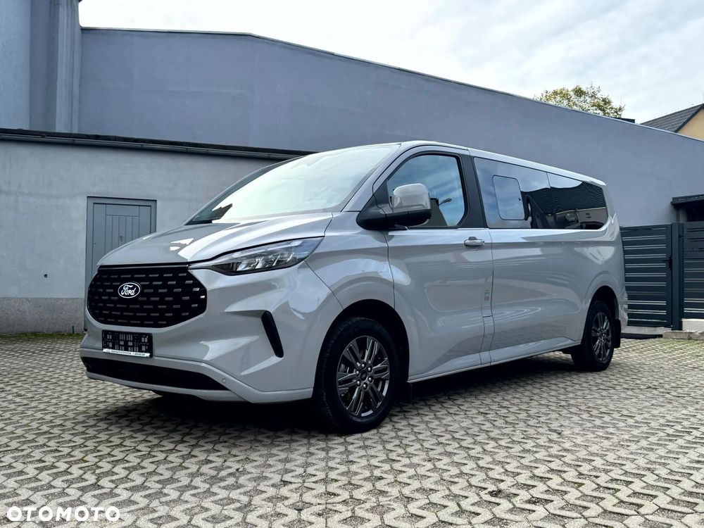 Ford Tourneo Custom L2H1 VA Autm Titanium - 2