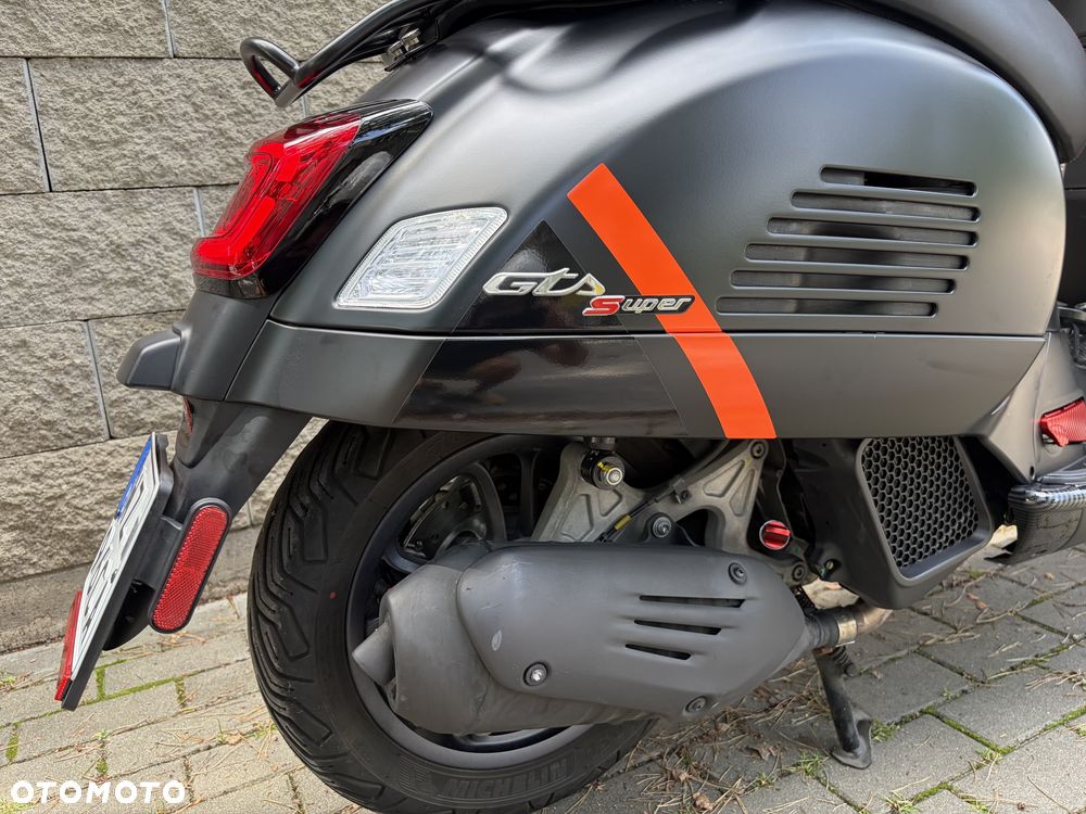 Vespa GTS - 33