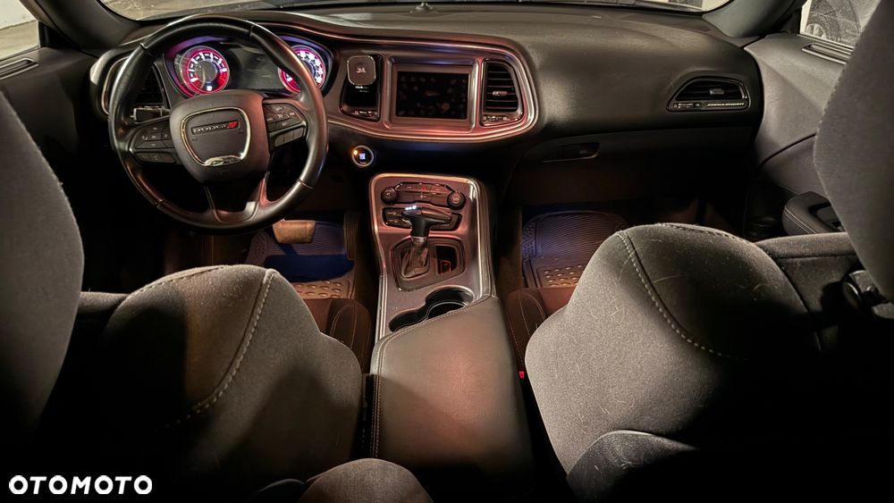 Dodge Challenger 3.6 SXT - 13