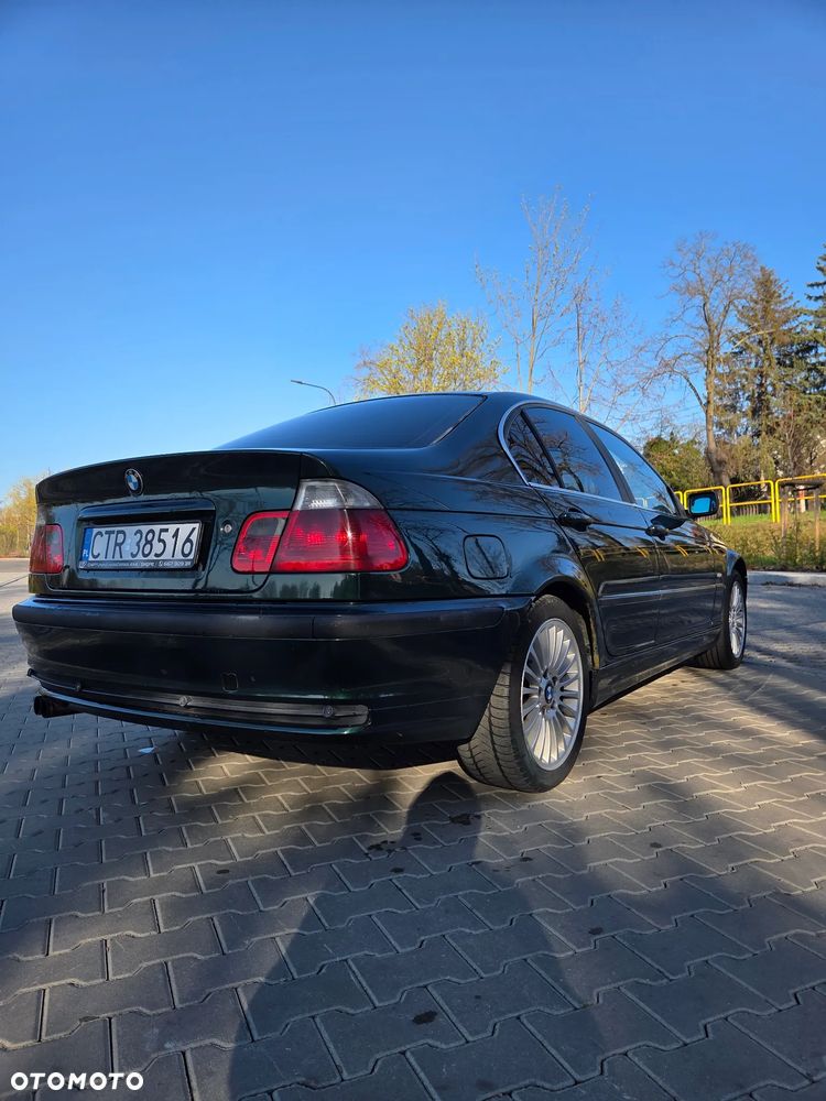 BMW Seria 3 330d - 8