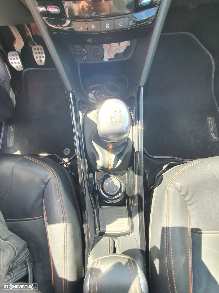 Peugeot 2008 PureTech 130 Stop&Start Allure - 22