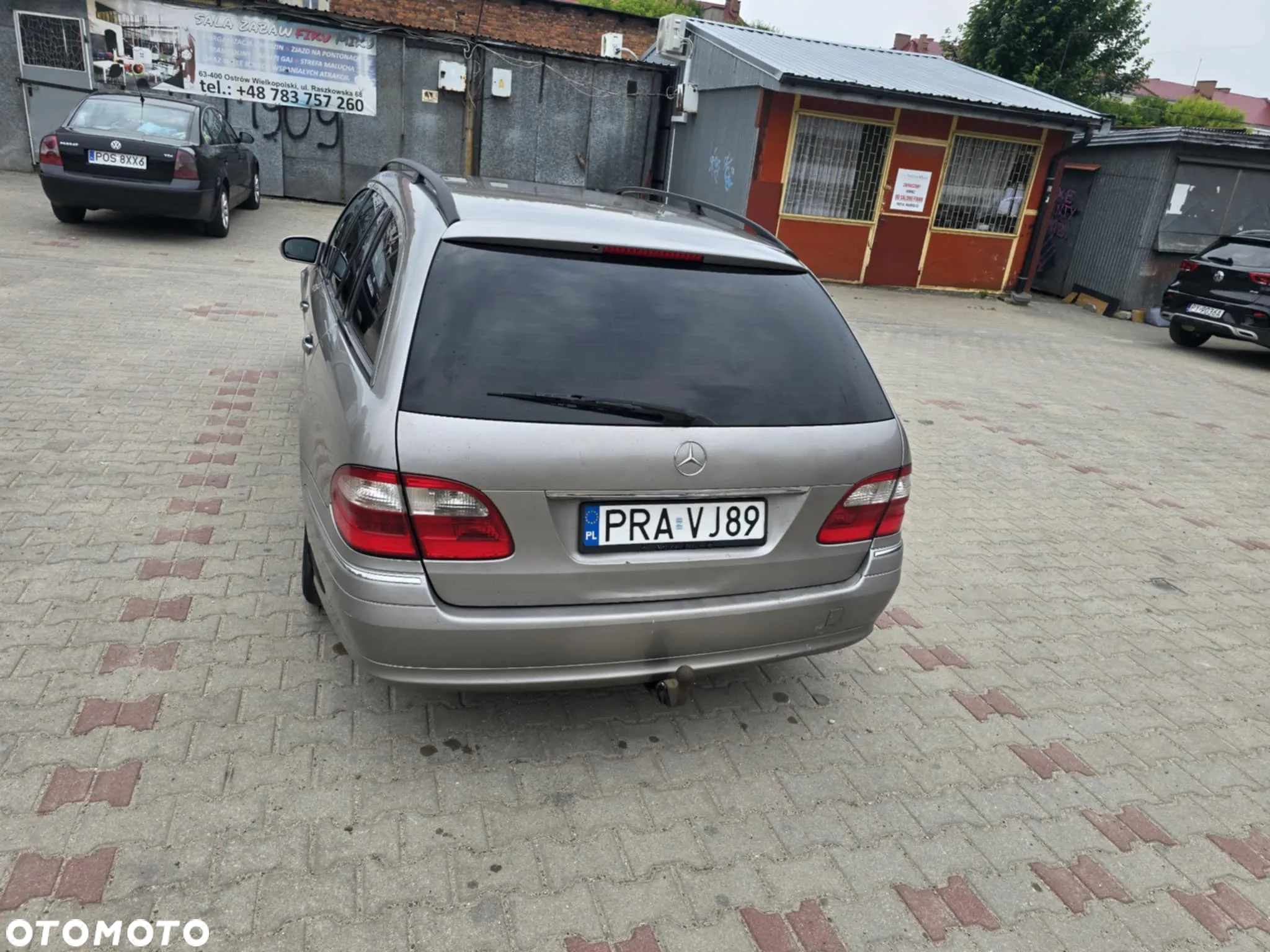 Mercedes-Benz Klasa E 320 CDI T Avantgarde - 11