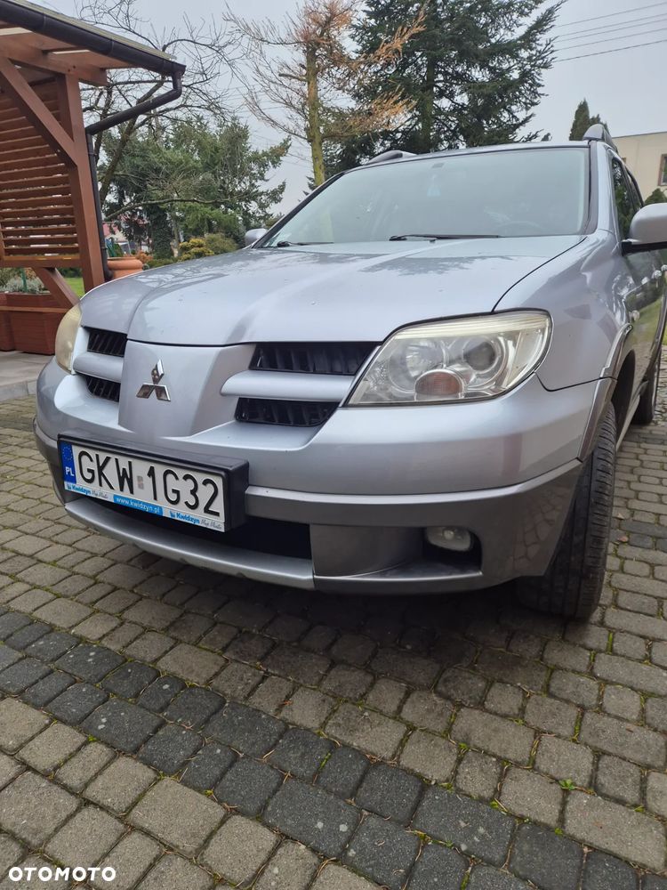 Mitsubishi Outlander 2.0 Comfort 4WD - 10