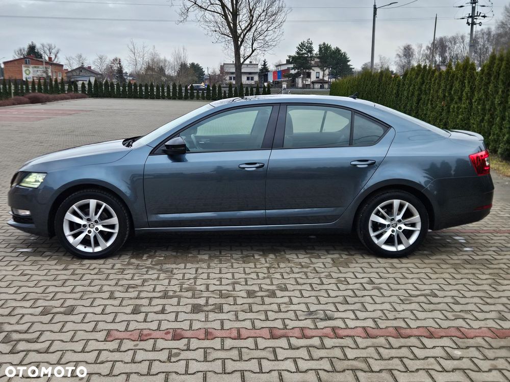 Skoda Octavia 1.5 TSI ACT Style DSG - 5