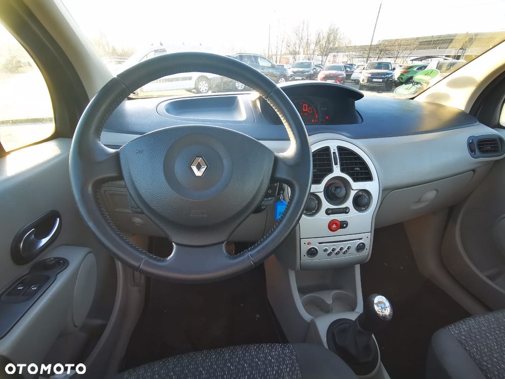 Renault Modus 1.6 16V Dynamique - 12