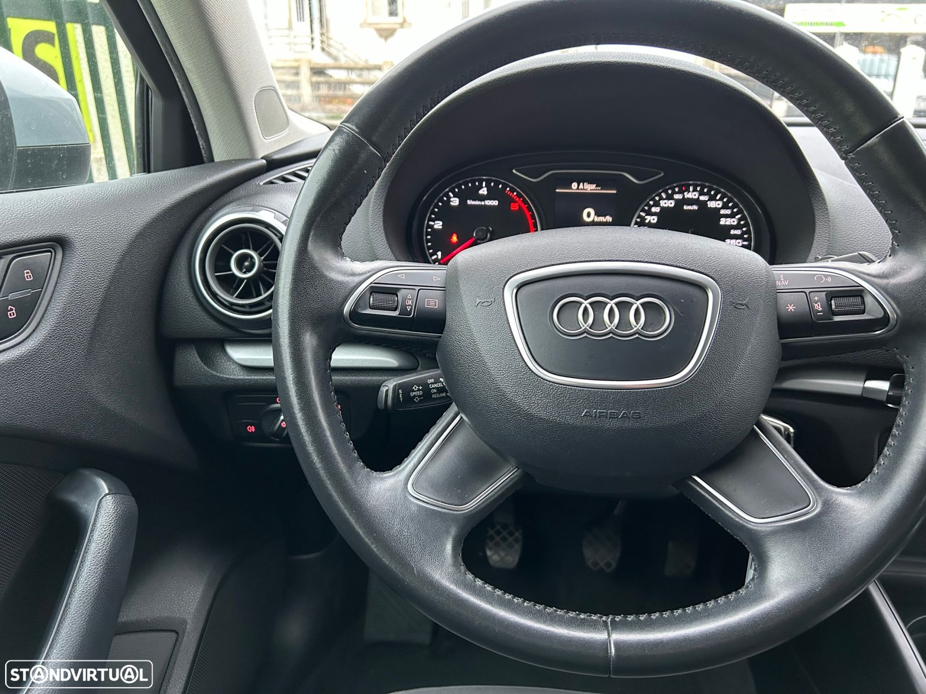 Audi A3 Limousine 1.6 TDI Advance - 18