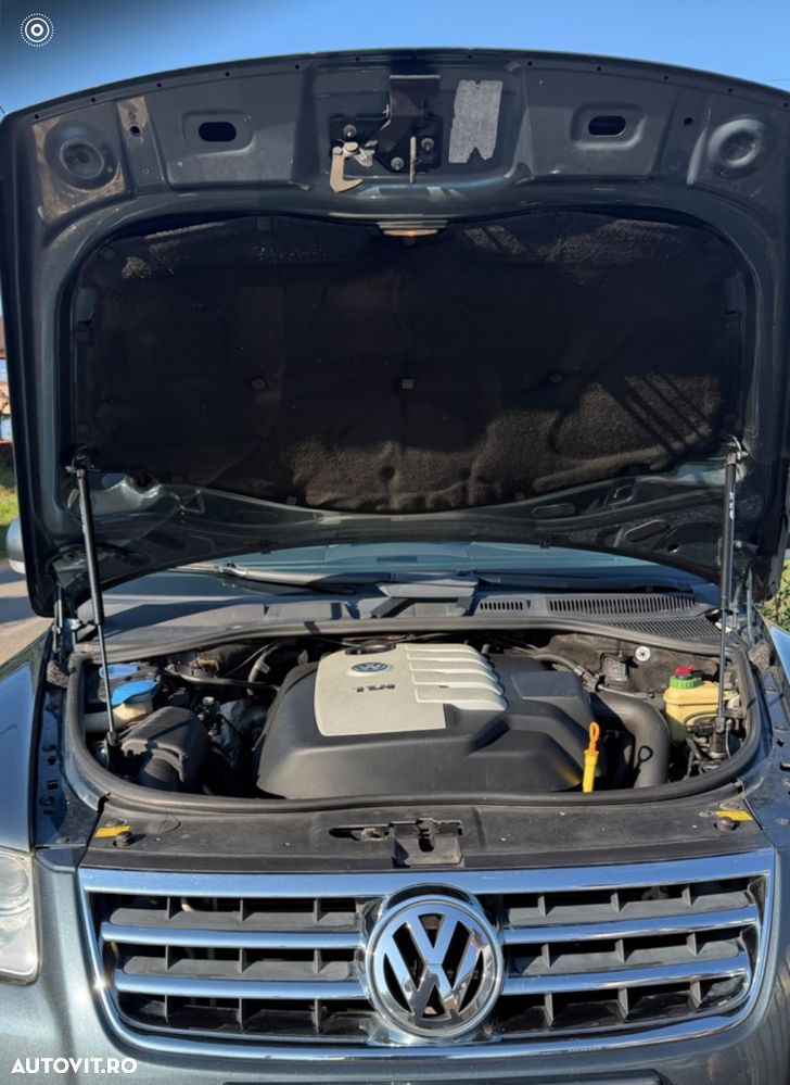 Volkswagen Touareg 2.5 TDI R5 Aut. - 12