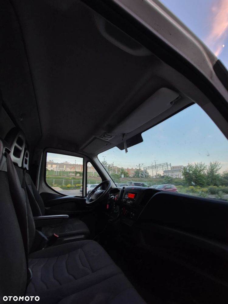 Iveco 35c15 - 19