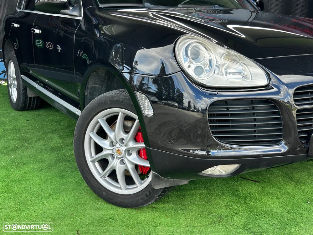 Porsche Cayenne Turbo - 8