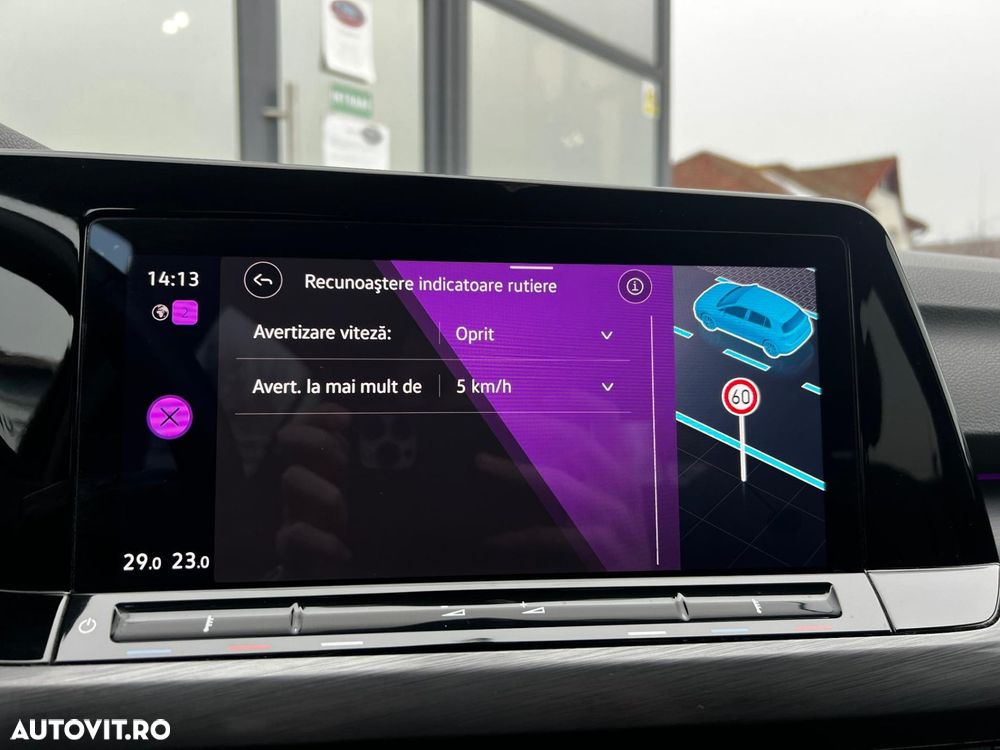 Volkswagen Golf - 21