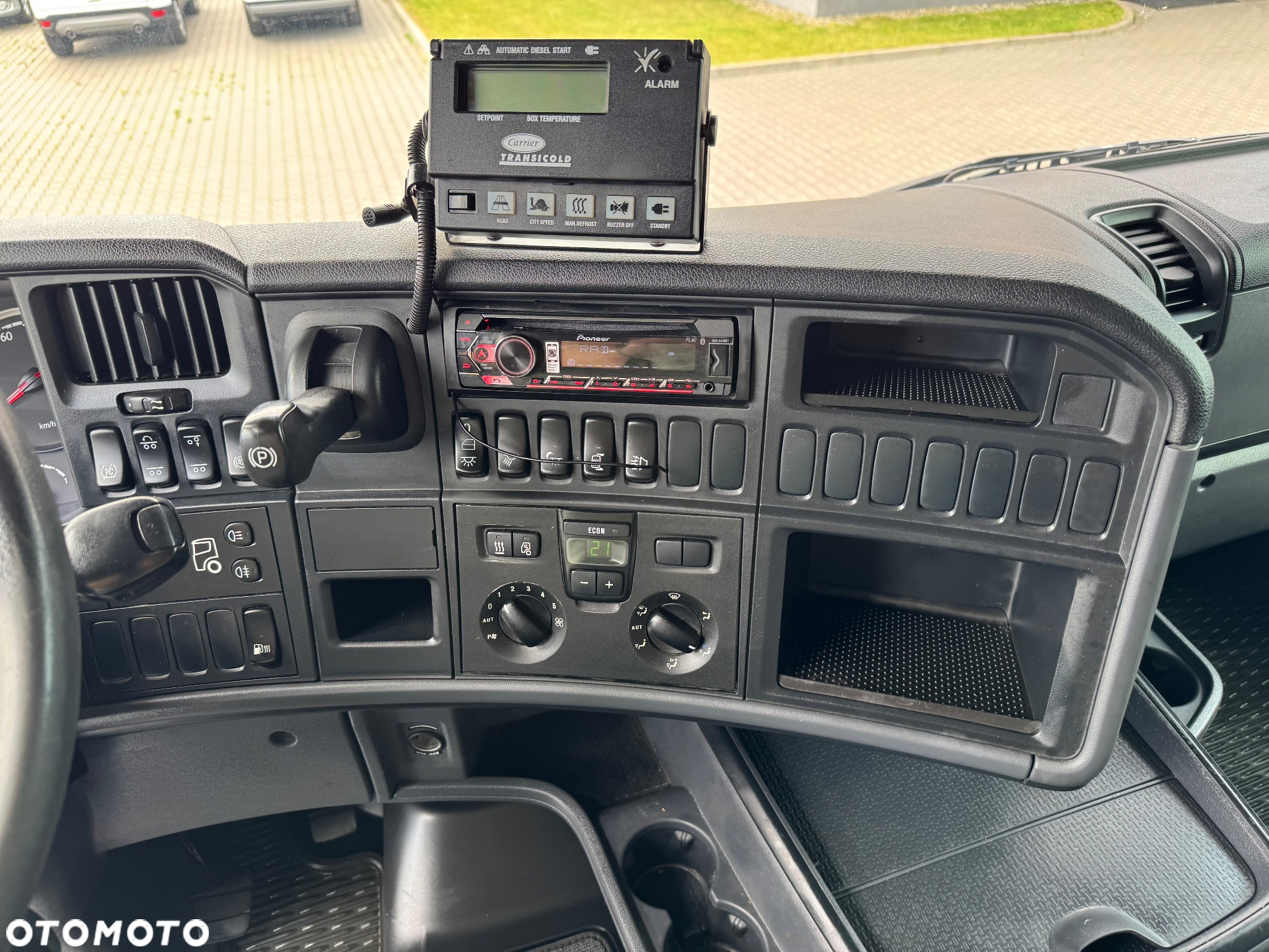 Scania R410 bez EGR 6x2 Highline Chłodnia WYJĄTKOWY STAN - 32