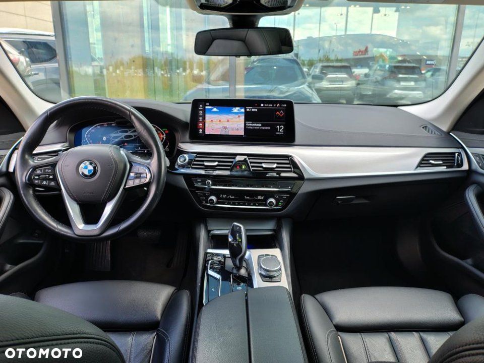 BMW Seria 5 - 17