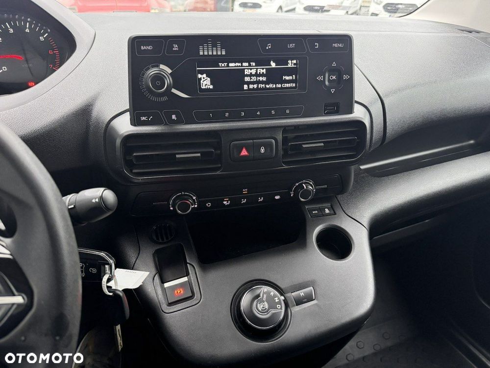 Peugeot Partner - 24
