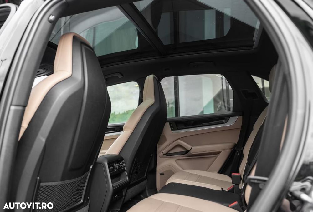 Porsche Cayenne E-Hybrid - 23