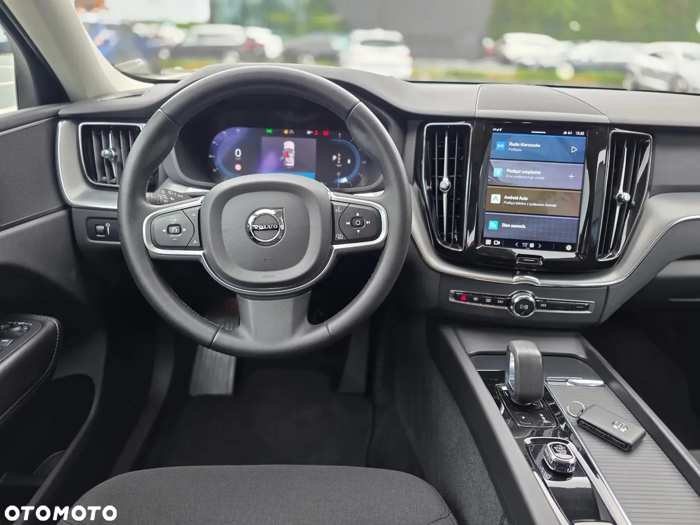 Volvo XC 60 D4 Momentum Pro - 19