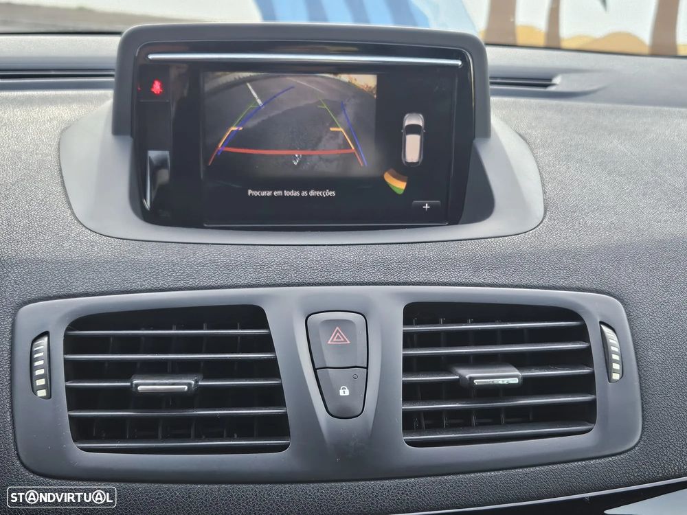 Renault Mégane Sport Tourer ENERGY dCi 130 Start & Stopp Bose Edition - 13