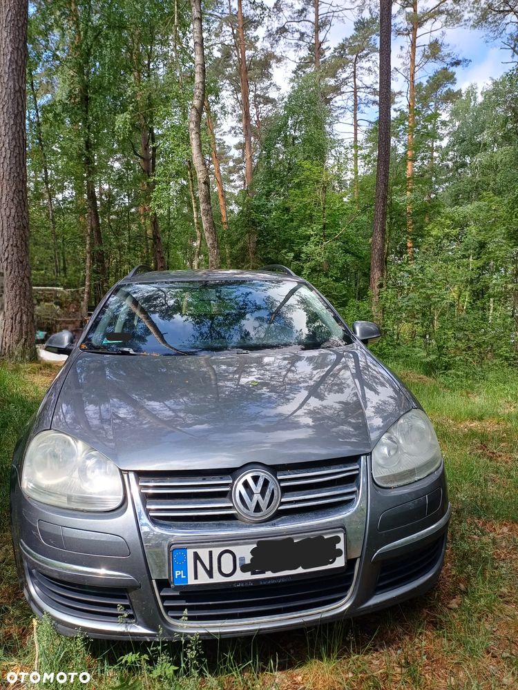 Volkswagen Golf - 2