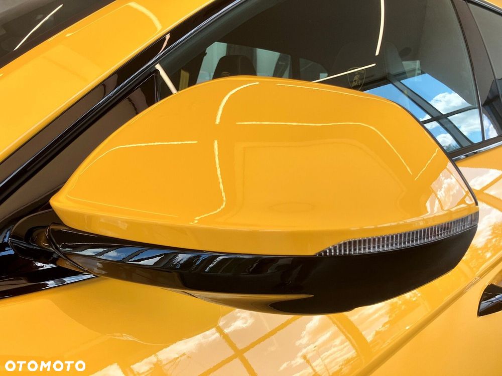 Lamborghini Urus - 32