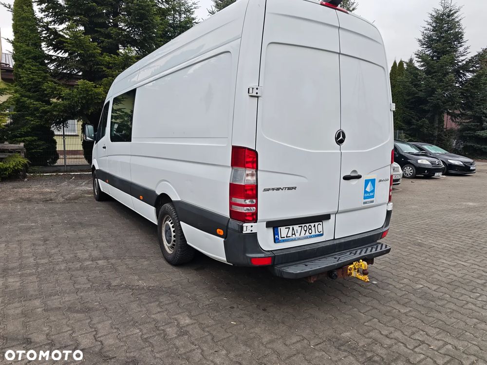 Mercedes-Benz 314 - 8