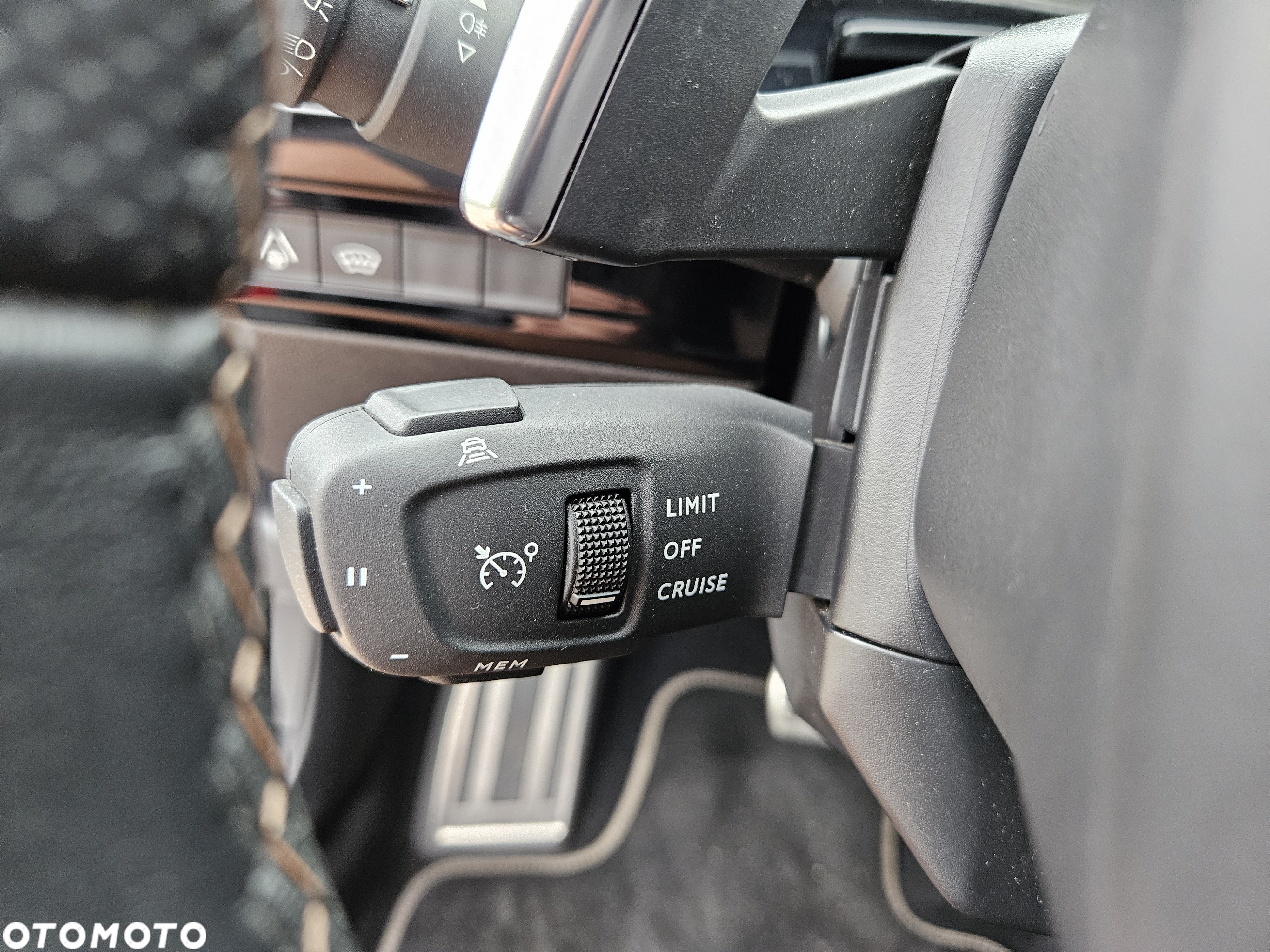 Peugeot 508 PureTech 225 EAT8 GT Pack - 28