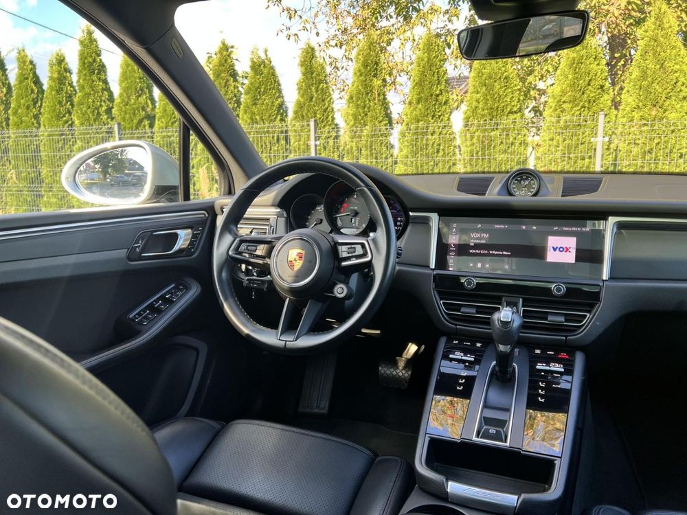 Porsche Macan Standard - 15