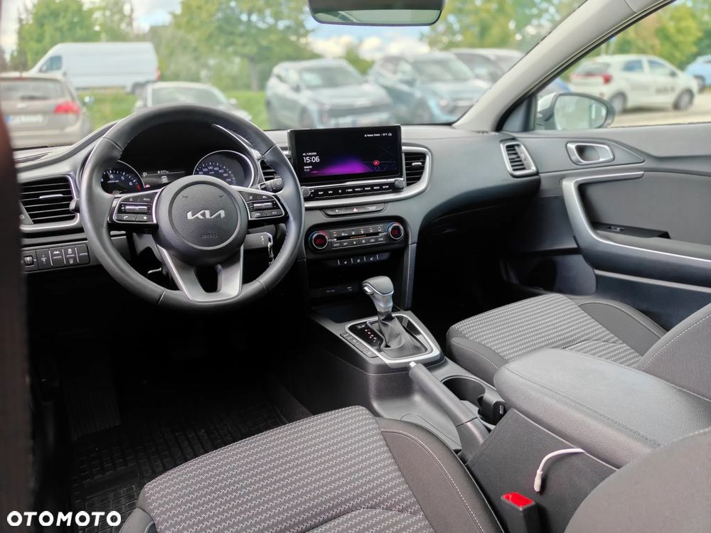 Kia XCeed - 20