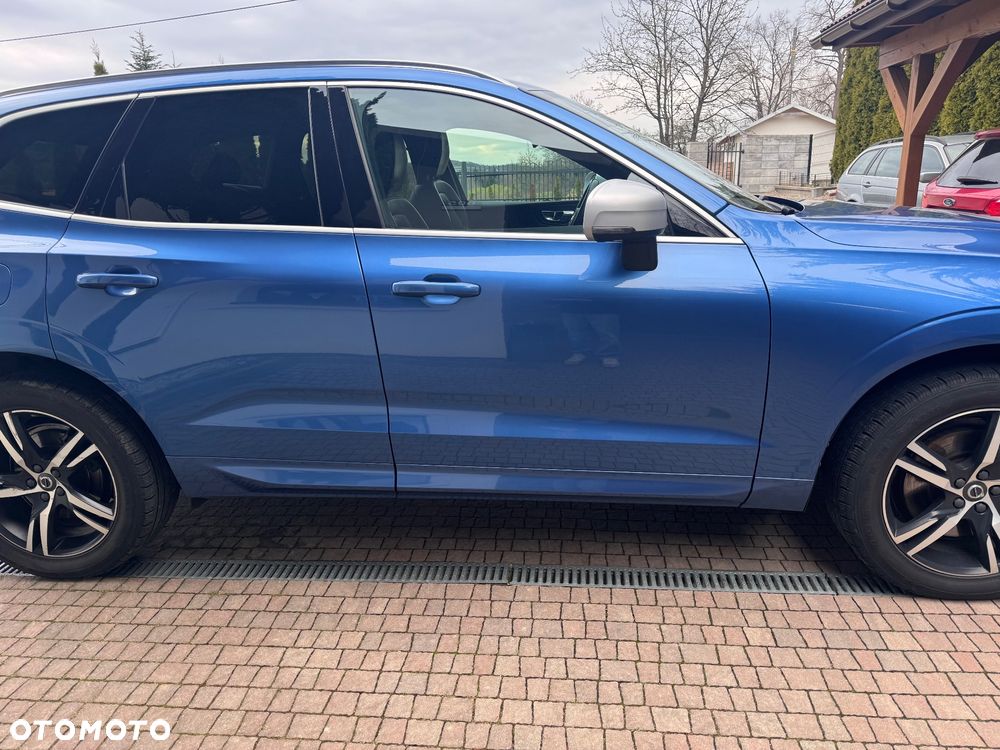 Volvo XC 60 D5 SCR AWD R-Design - 6