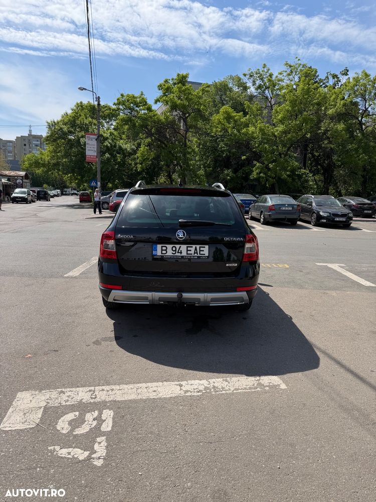 Skoda Octavia 2.0 TDI 4x4 DSG Scout - 5