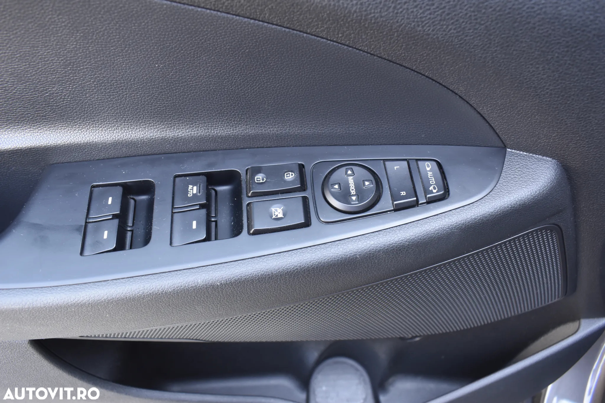 Hyundai Tucson 1.6 GDI 2WD 6MT Style - 26