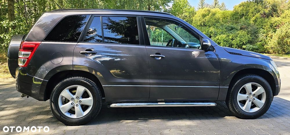 Suzuki Grand Vitara 1.9 DDiS Premium EU5 - 13
