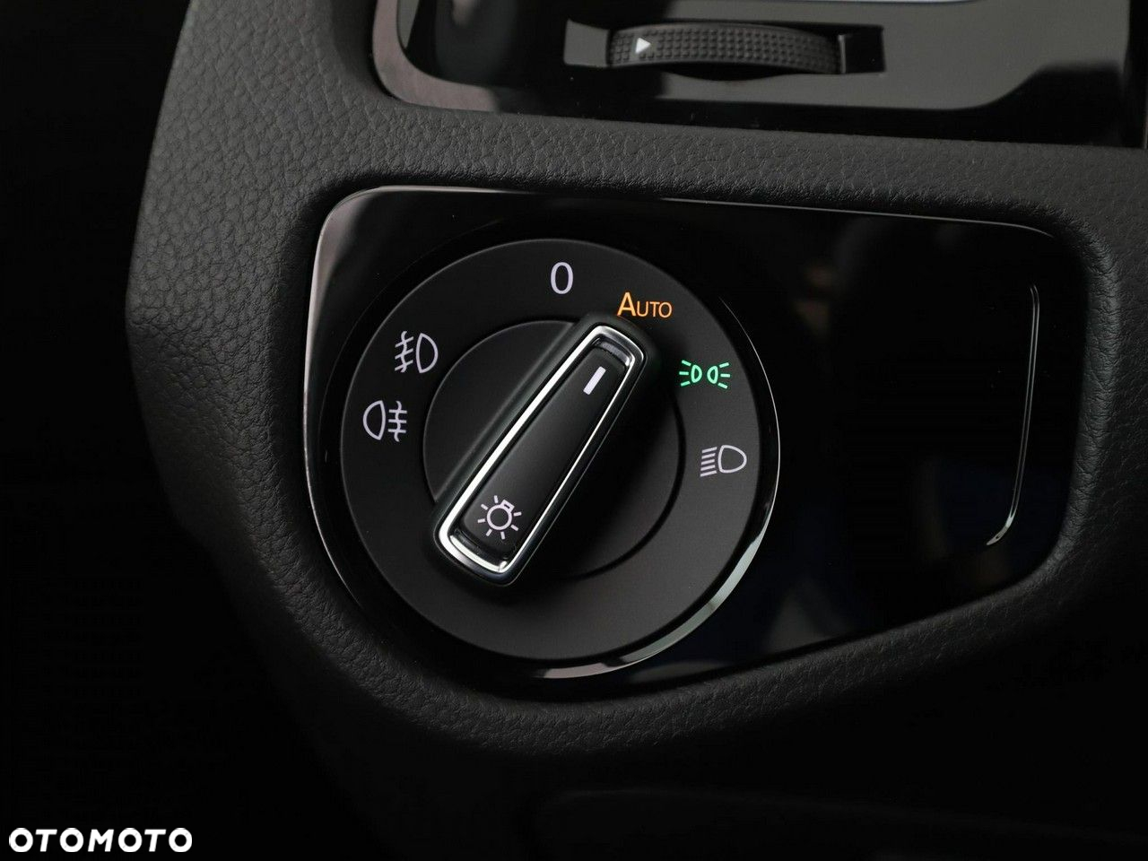 Volkswagen Golf GTI (BlueMotion Technology) DSG Performance - 34