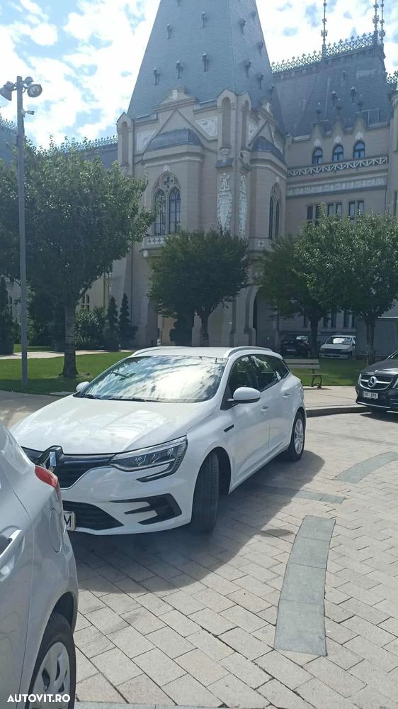 Renault Megane BLUE dCi 115 INTENS - 9