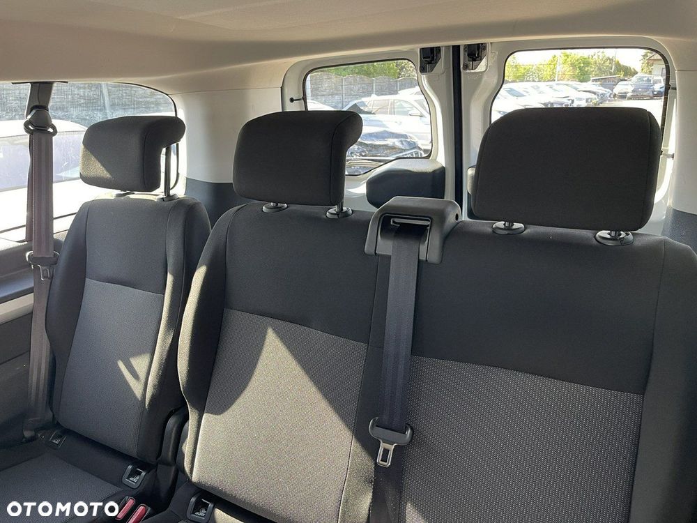 Toyota Proace Verso 2,0-l-D-4D L2 (8-Si.) Autm Family Comfort - 11