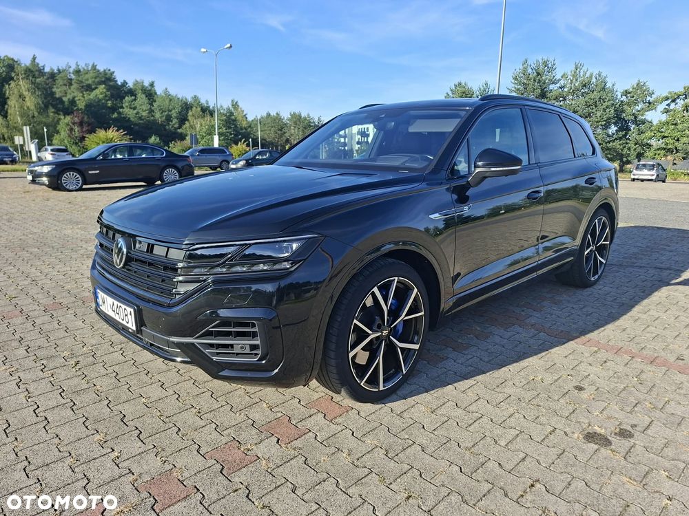 Volkswagen Touareg - 1