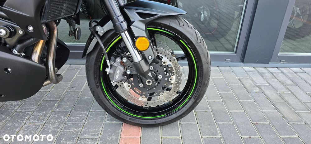 Kawasaki Versys 650 - 22