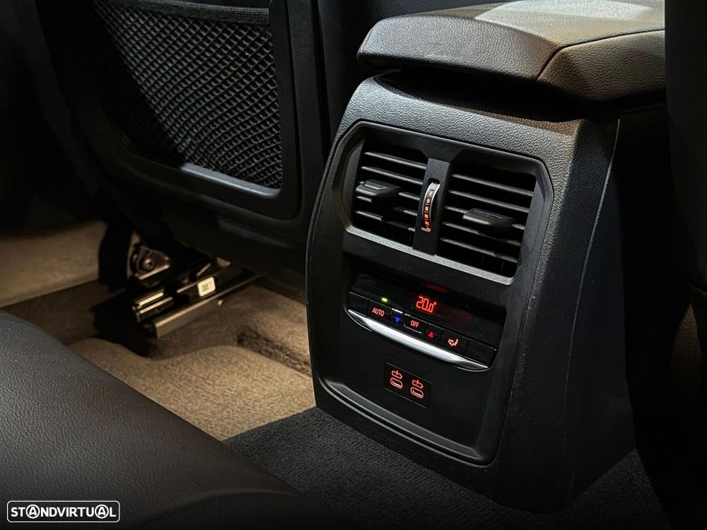 BMW 320 e Line Sport Auto - 44