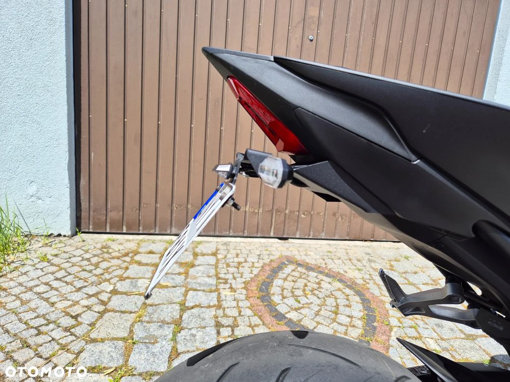 Honda CB - 28