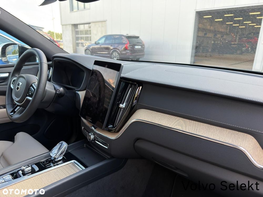 Volvo XC 60 - 37