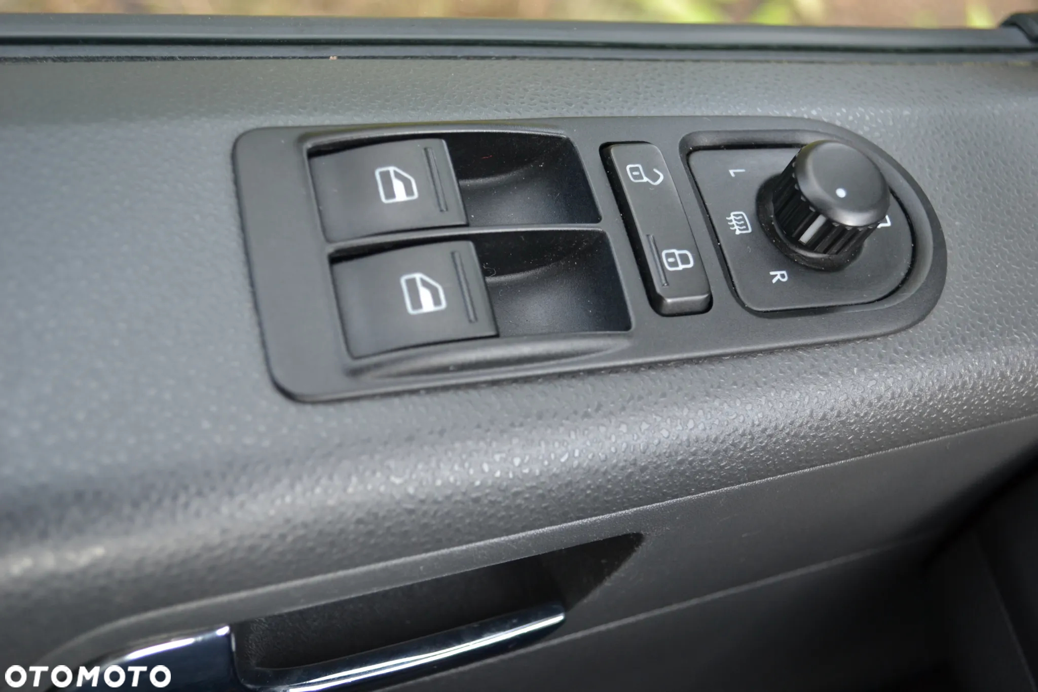Volkswagen Multivan TDI L1 Comfortline - 34