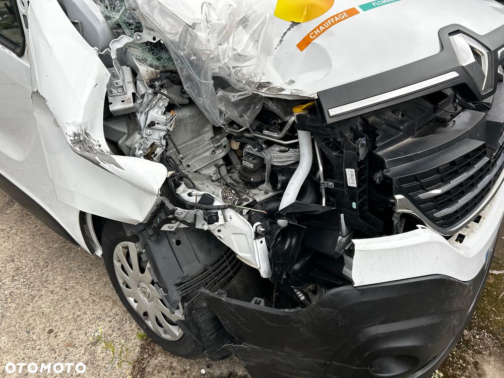 Renault TRAFIC - 15