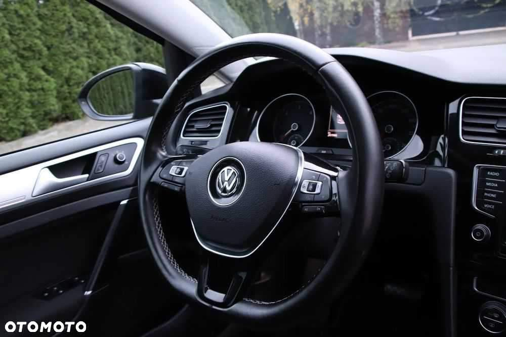 Volkswagen Golf VII 1.6 TDI BMT Highline DSG - 12